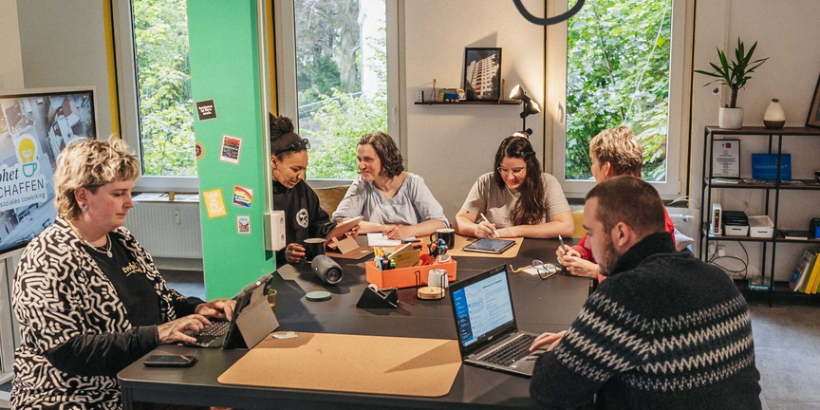 2025-08-26 Coworking