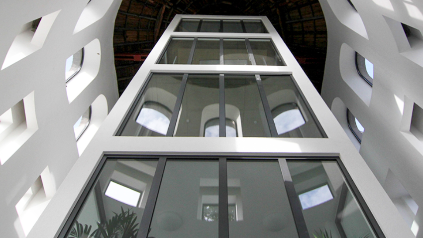 Blick in den Innenraum der Wohnkirche