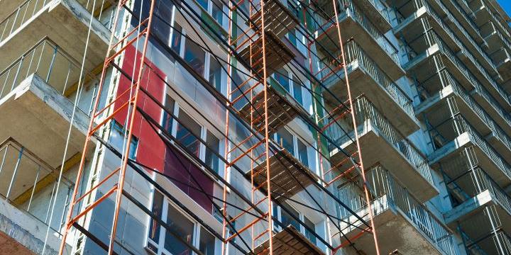 Hochhaus mit vielen Wohneinheiten